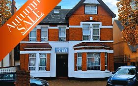 Helen'S Hotel Near Wembley